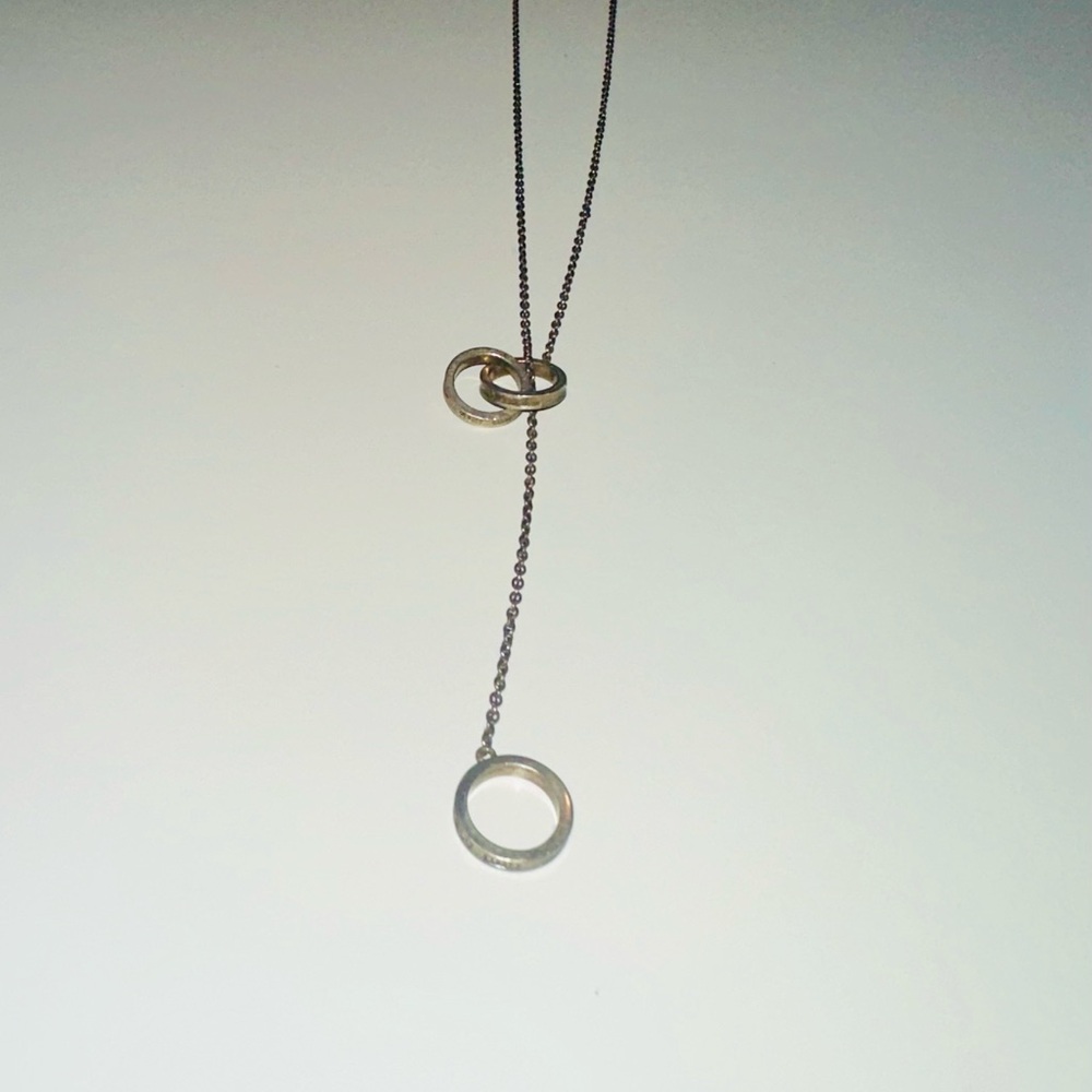 TIFFANY 
Sterling Silver 1837 Interlocking Circles Lariat Necklace